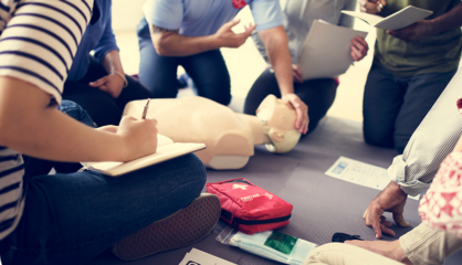 RCP et secourisme – Quelles sont les bonnes pratiques à adopter en cas d&rsquo;urgence ?